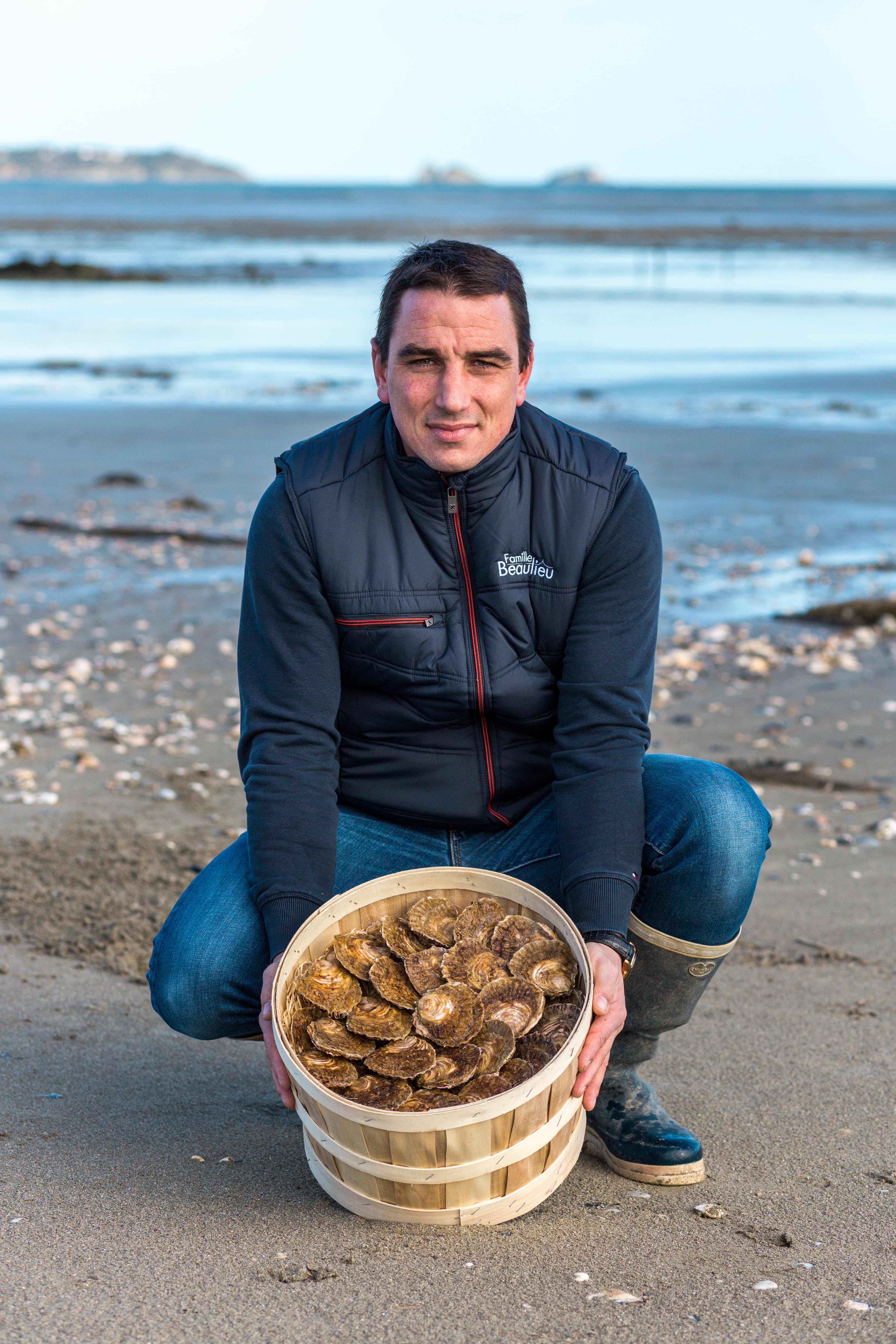 Züchter von flachen und tiefen Austern im Tiefwassser
